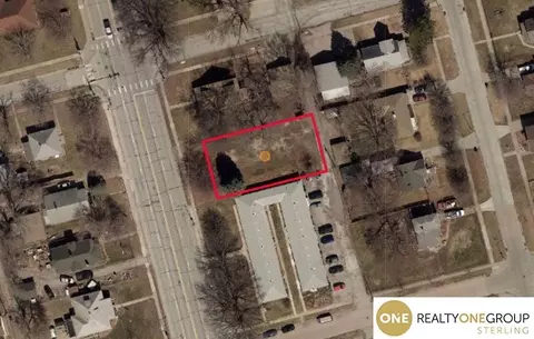 8117 N 30 St, Omaha, NE 68112