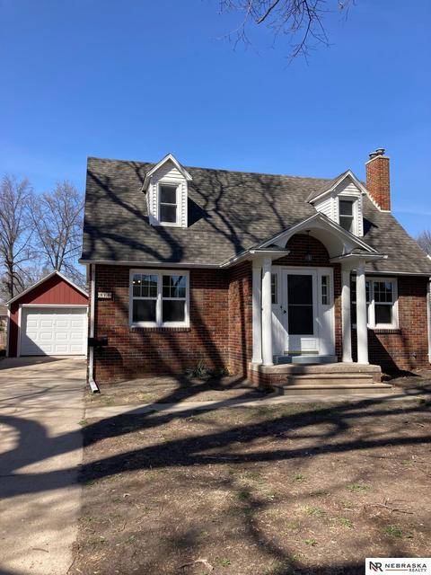 1710 Lincoln St, Beatrice, NE 68310