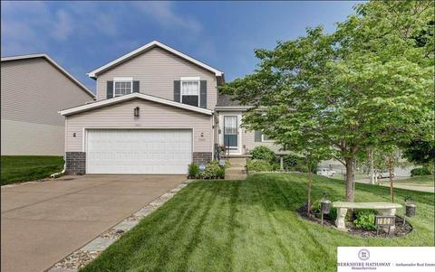 7808 Curtis Ave, Omaha, NE 68134