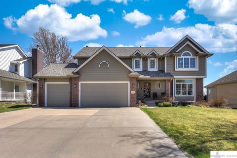 5507 S 174 St, Omaha, NE 68135