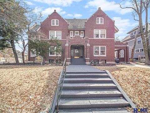 2145 B St, Lincoln, NE 68502