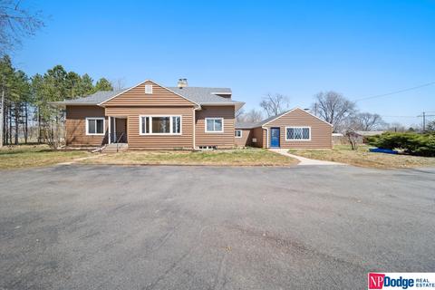 4202 N Somers Ave, Fremont, NE 68025