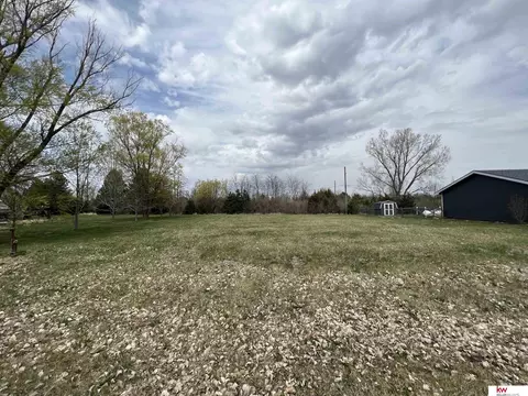 2602 Overlook Cir, Plattsmouth, NE 68048