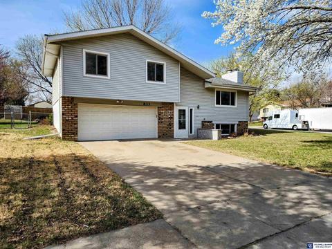 833 W Leon Dr, Lincoln, NE 68521