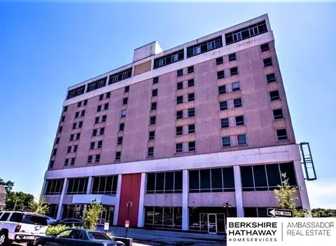 105 N 31 Ave #602, Omaha, NE 68131