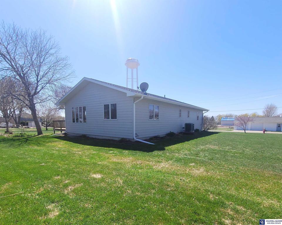  106 Elmer Ave, Benedict, NE 68316 photo 4