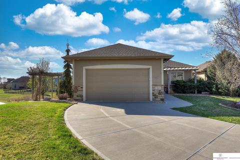 7507 N 155 St, Bennington, NE 68007