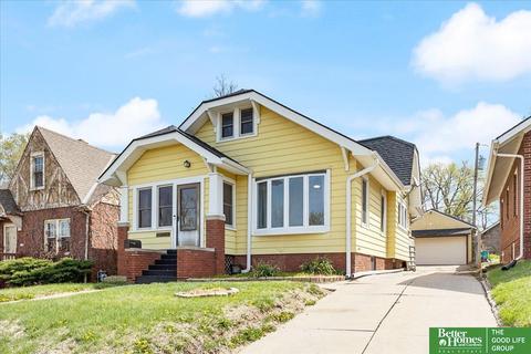 3209 N 48th St, Omaha, NE 68104