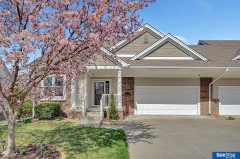 6521 Saltgrass Rd, Lincoln, NE 68512