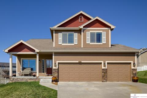 10004 S 202 St, Gretna, NE 68028