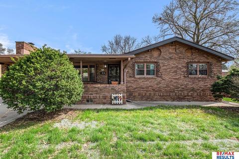 6219 Nebraska Ave, Omaha, NE 68104