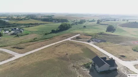 2865 Southern Hills Dr, Blair, NE 68008