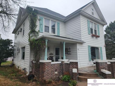 222 E 26th St, Falls City, NE 68355