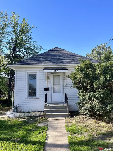 1125 Saratoga Ave, Lincoln, NE 68502
