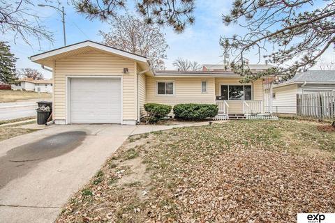 4421 N 53 St, Omaha, NE 68104