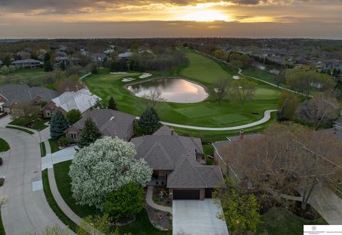 1302 S 181st Plz, Omaha, NE 68130