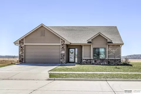 3301 Middle Ferry Rd, Council Bluffs, IA 51501