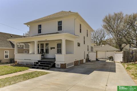 2724 N 62 St, Omaha, NE 68104