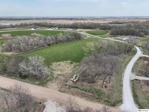 10 Woodland Rd, Wahoo, NE 68066