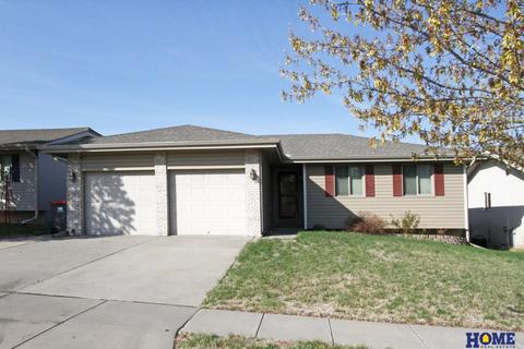 5253 W Redberry Ln, Lincoln, NE 68528