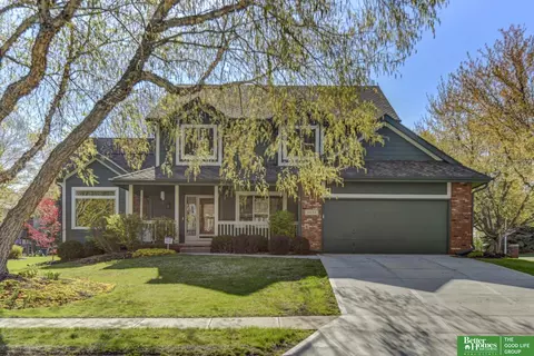 2033 S 182nd Avenue Cir, Omaha, NE 68130