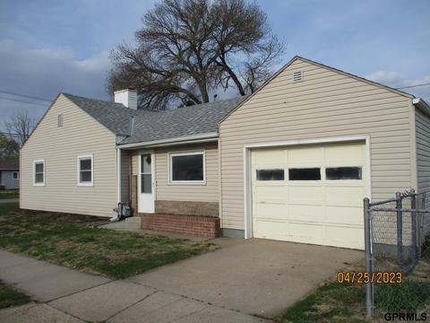 1605 E 5th St, Fremont, NE 68025
