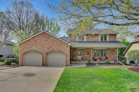 1725 Trelawney Dr, Lincoln, NE 68512