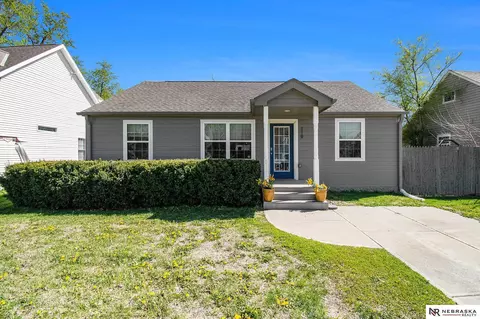 119 W Hudspith St, Valley, NE 68064
