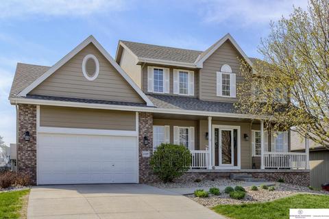 21209 Schofield Dr, Gretna, NE 68028