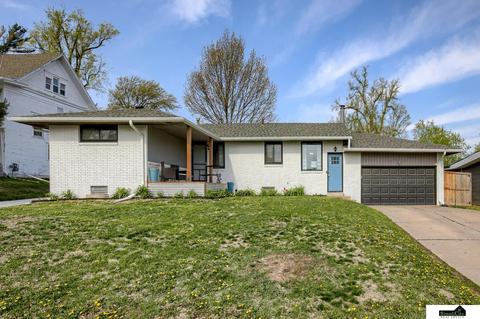 2901 S 47th St, Lincoln, NE 68506