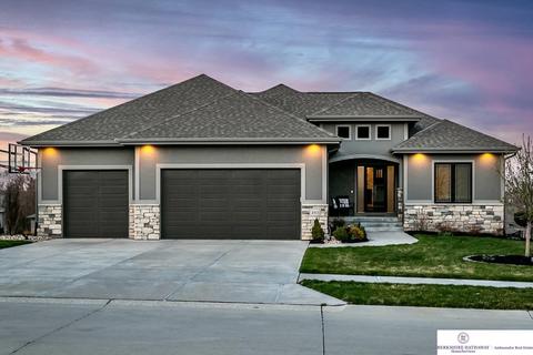 2111 N 188 Ter, Omaha, NE 68022