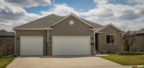9407 Northern Sky Rd, Lincoln, NE 68505