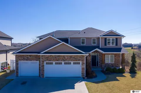 7610 Blanchard Blvd, Lincoln, NE 68516