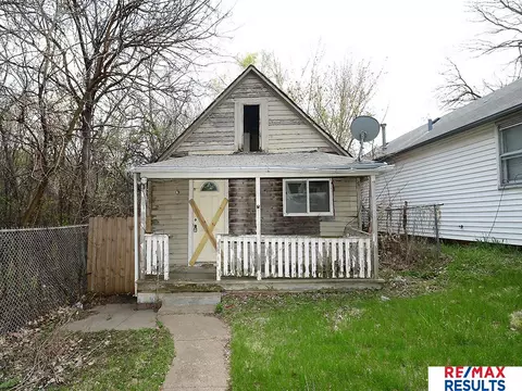 4219 Seward St, Omaha, NE 68111