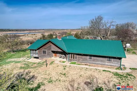 15601 N 1st St, Raymond, NE 68428