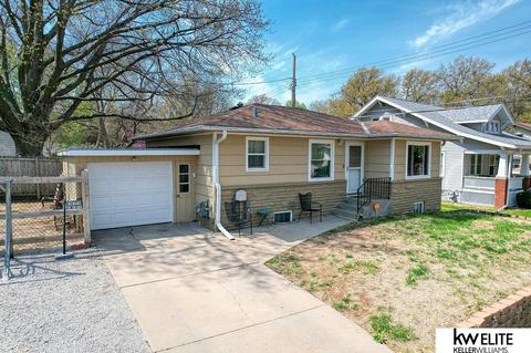 1135 Hill St, Lincoln, NE 68502