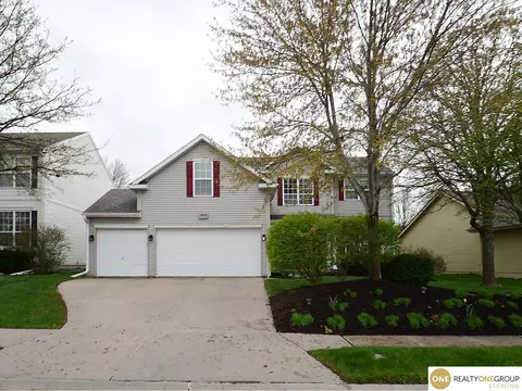 19709 Pierce St, Omaha, NE 68130