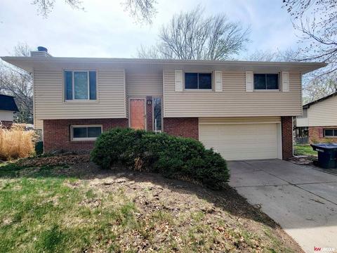 815 Indian Hills Dr, Lincoln, NE 68520