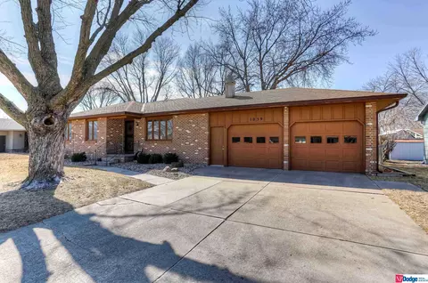 1059 W Dakota St, Fremont, NE 68025