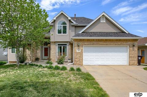 7700 Erin Ct, Lincoln, NE 68507