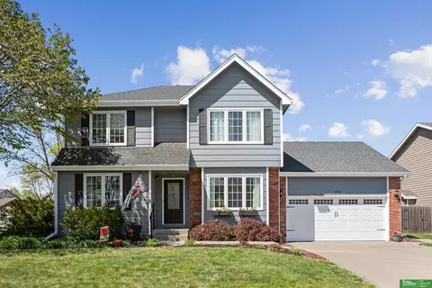 7800 Casey Ln, Lincoln, NE 68516