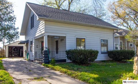 1547 N 32nd St, Lincoln, NE 68503