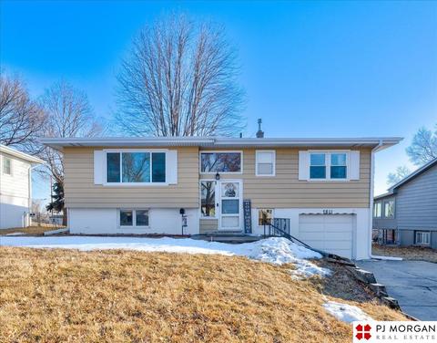 7611 Nina St, Omaha, NE 68124