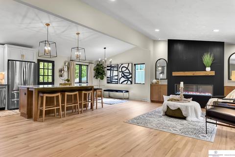 1623 S 136 St, Omaha, NE 68144