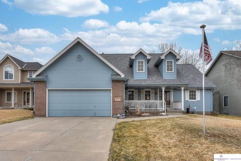 12112 S 48th St, Papillion, NE 68133