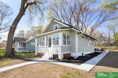3820 Decatur St, Omaha, NE 68111