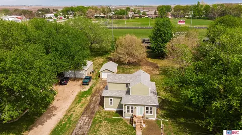 1320 N Main St, Henderson, NE 68371