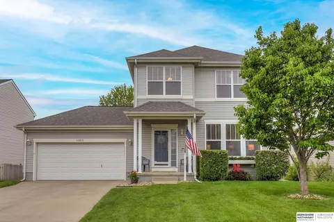 13810 Rahn Blvd, Bellevue, NE 68123