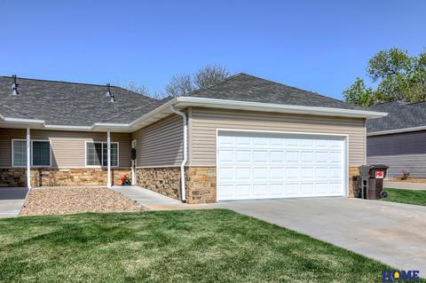 4226 S 39th St, Lincoln, NE 68506