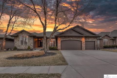 6415 N 165th St, Omaha, NE 68116